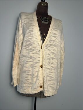 Pendleton Cream V-Neck Button